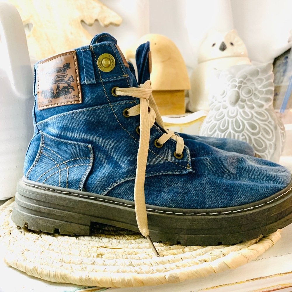 Fakslon coolest denim boots ever! - Picture 5 of 7